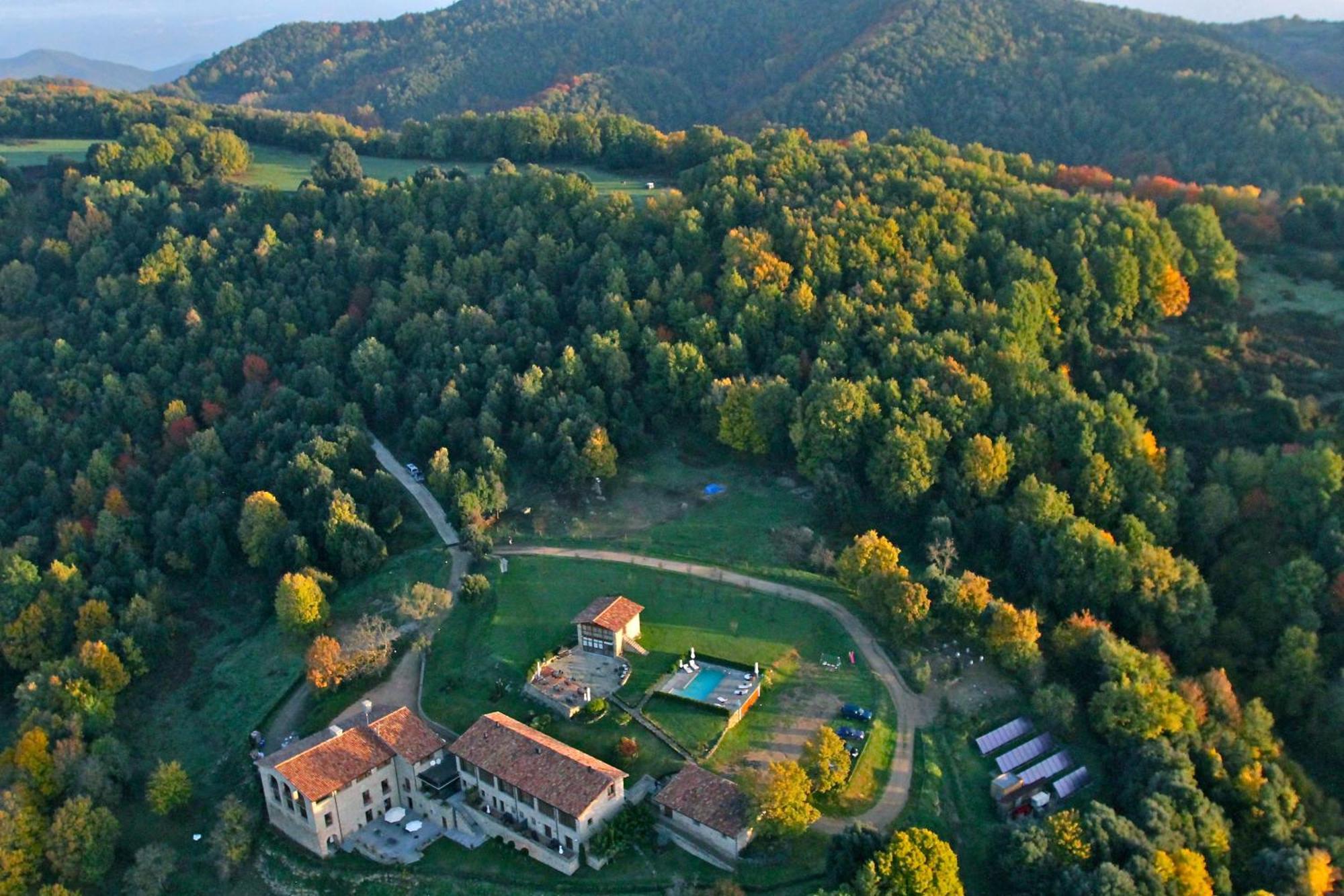 Hotel Restaurante El Ventos Sant Felíu de Pallarols Buitenkant foto