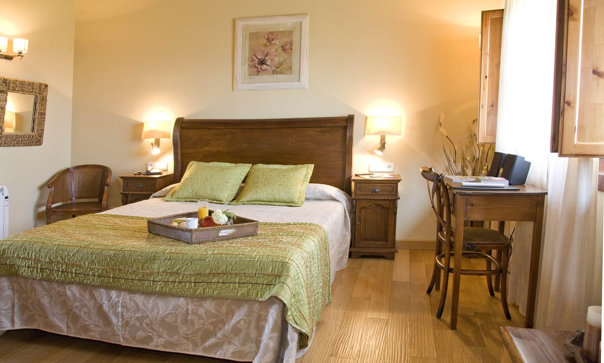 Hotel Restaurante El Ventos Sant Felíu de Pallarols Kamer foto