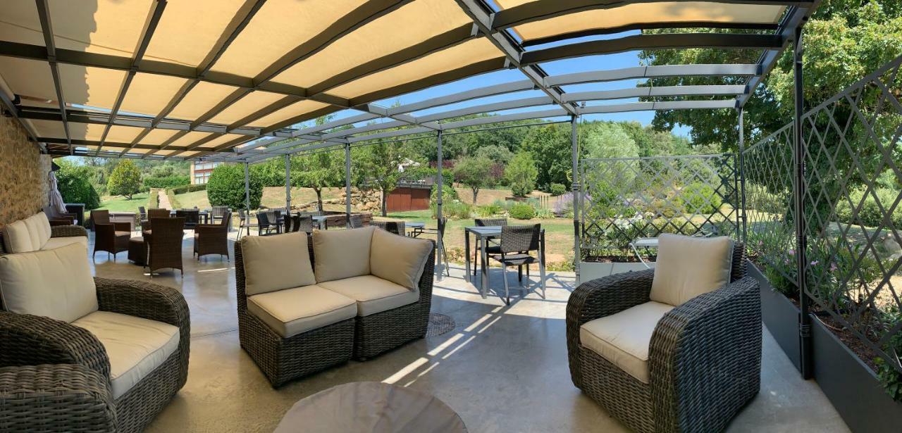 Hotel Restaurante El Ventos Sant Felíu de Pallarols Buitenkant foto